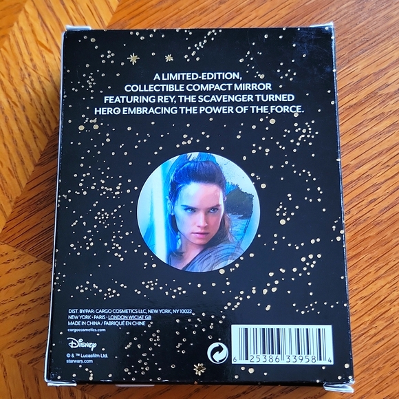 NWT Disney Star Wars Collector's Edition Mirror - Picture 2 of 7
